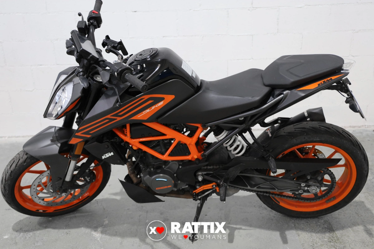 KTM 125 Duke Abs my24